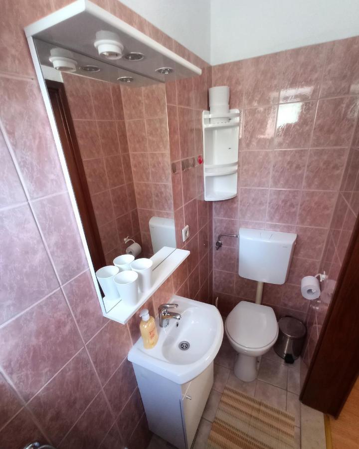 Appartamento Casa del Olivo Tučepi Esterno foto