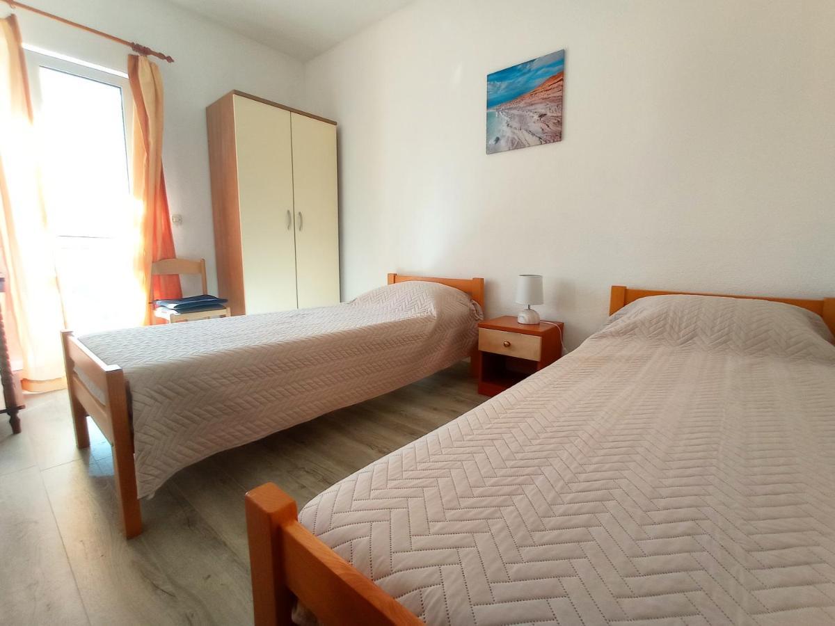 Appartamento Casa del Olivo Tučepi Esterno foto