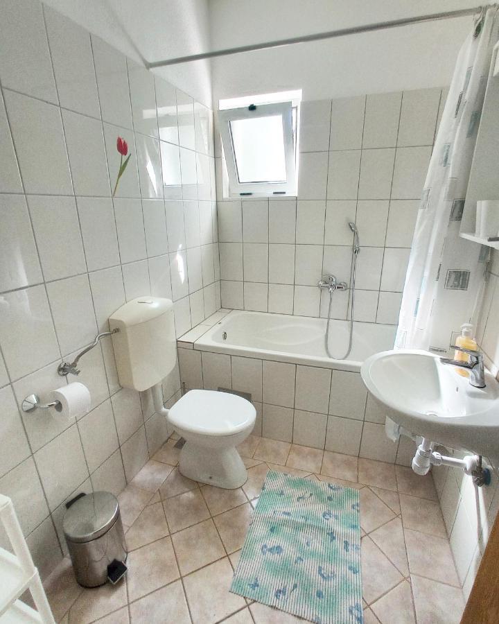 Appartamento Casa del Olivo Tučepi Esterno foto